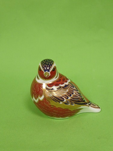 Royal crown derby chaffinch - derby,