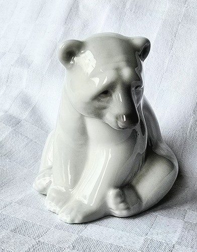 Vintage lladro seated - vintage, polar