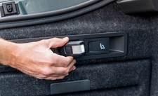 GENUINE SKODA VW MAGNETIC TORCH BOOT LIGHT LED LAMP 3T0947417