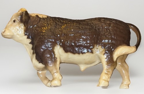 Breyer walking hereford bull - walking,
