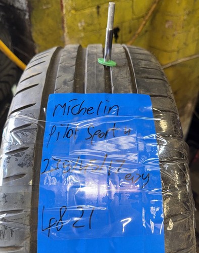 235 97y michelin - michelin, pilot