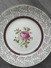 Royal Alma 22ct Gold Rose