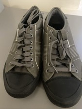 men’s skechers training shoe