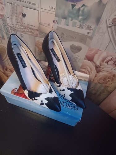 Ladies heel shoes - with, lovely
