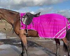 REFLEX HIND EXERCISE SHEET HI-VIZ QUARTER SHEET SADDLE GAP  FULL-PONY NEON PINK