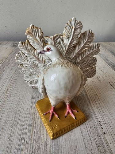 Nymphenburg vintage pigeon