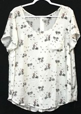 Torrid Women's White Size 2