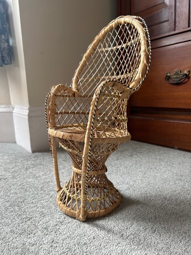Vintage 1970s miniature - vintage, wicker