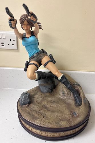 Gaming heads tomb raider lara - heads,