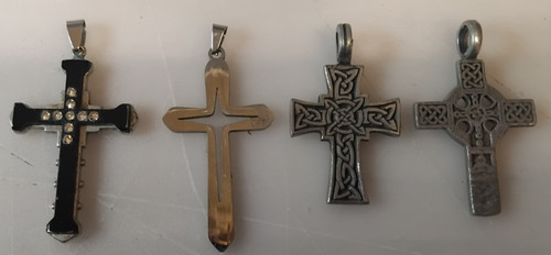 Cross pendants mixed - x,
