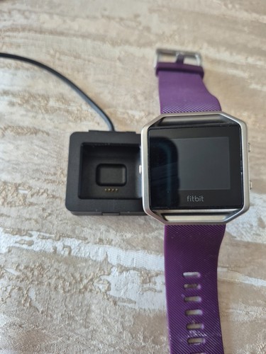 Fitbit blaze watch - fitbit,