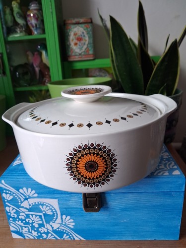 Meakin vintage inca lidded - vintage,