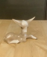 Szeiler Studio Pottery Deer Fawn Figurine   10cm X 8cm
