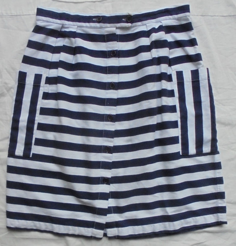 Emily and fin skirt size - -,