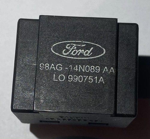 Wiper control black relay - black,