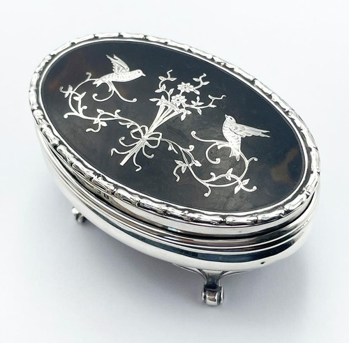 Silver pique - silver, trinket