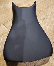GENUINE TRIUMPH RIDER SEAT FOR
