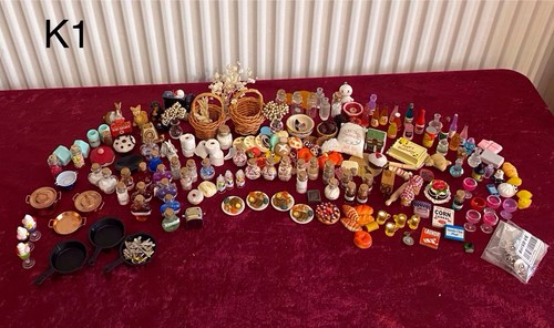 Dolls house bundle - house, ,