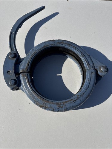 Concrete pump pipe clamp - concrete,