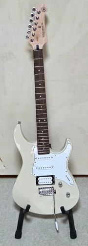 Yamaha pacifica pac112v - pacifica,