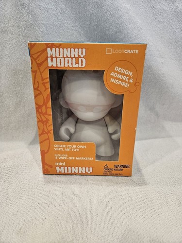 Kidrobot mini munny diy vinyl - diy,