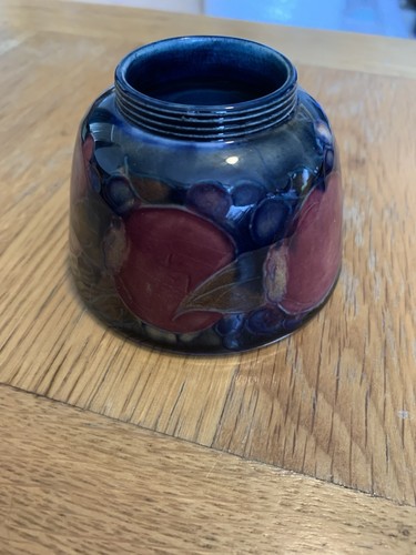 Antique early moorcroft pot - moorcroft,