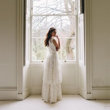 Beautiful heavy lace pale