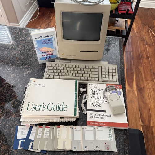 Apple macintosh classic 1990 - apple,
