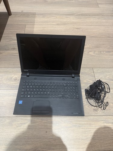 Toshiba satellite c55 - toshiba, c55-c-1m9