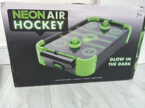 Neon glow the dark - neon,