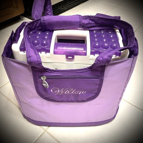 Wilton ultimate cake - wilton,