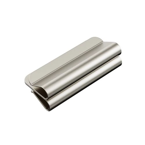 Pairs magnetic attraction - magnetic,