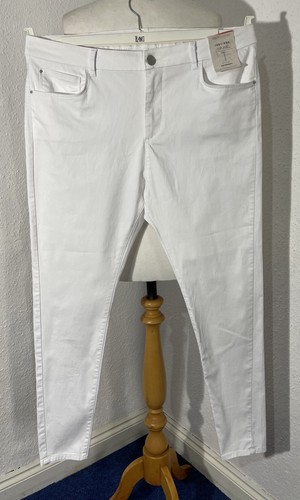 Bnwt marks and spencer - size, 18