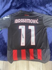 Zlatan Ibrahimovic Hand Signed
