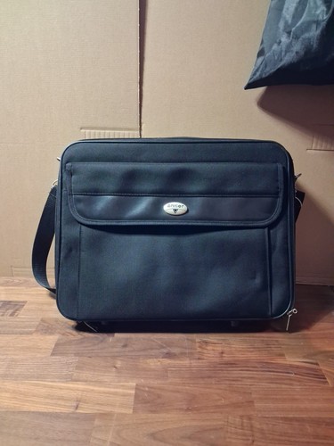 Antler inch lap top - 17,