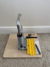 Manual Leather Hole Puncher Hand Press Tool for Leather Craft