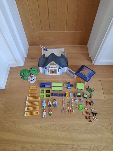 Playmobil vet clinic - clinic,