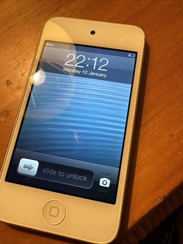 Apple ipod touch - 4th, gen