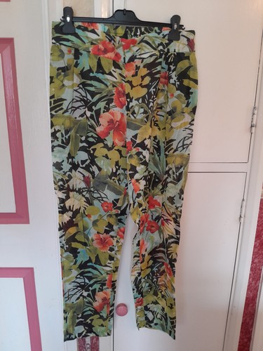 Floral thin cotton redoute - thin,