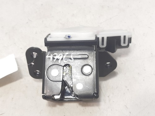 G33m62310a boot lid lock - g33m62310a,