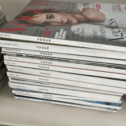 Vogue magazine lot - magazine, 2014