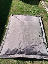 Grey fatboy ‘Bugle-Up’