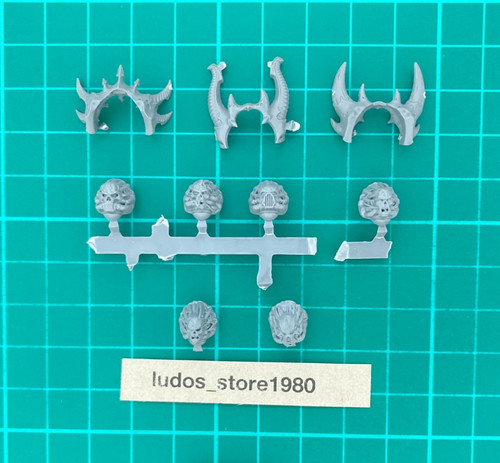 Hellbrute heads spikes job - heads,