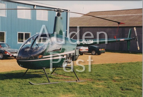 Robinson r22 helicopter - robinson, g-olum