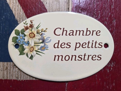Chambre des petits - , monstres