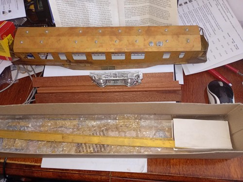 Gauge aec railcar - gauge, kit