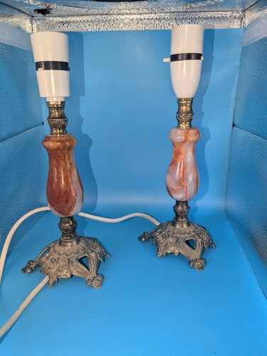 Pair onyx engraved lamp - pair,