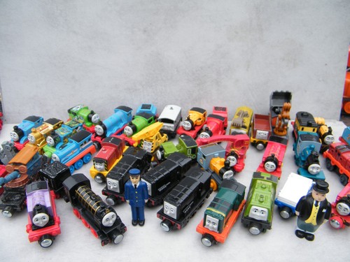 Magnetic diecast thomas the - magnetic,