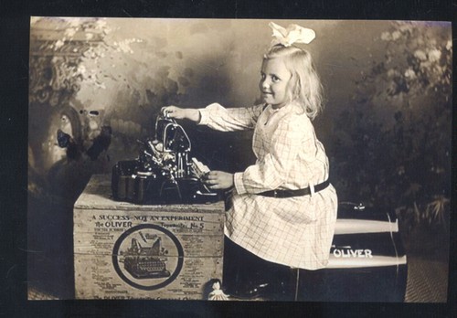 Real photo oliver - oliver, typewriter