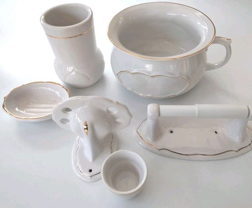 Traditional piece bathroom - traditional,